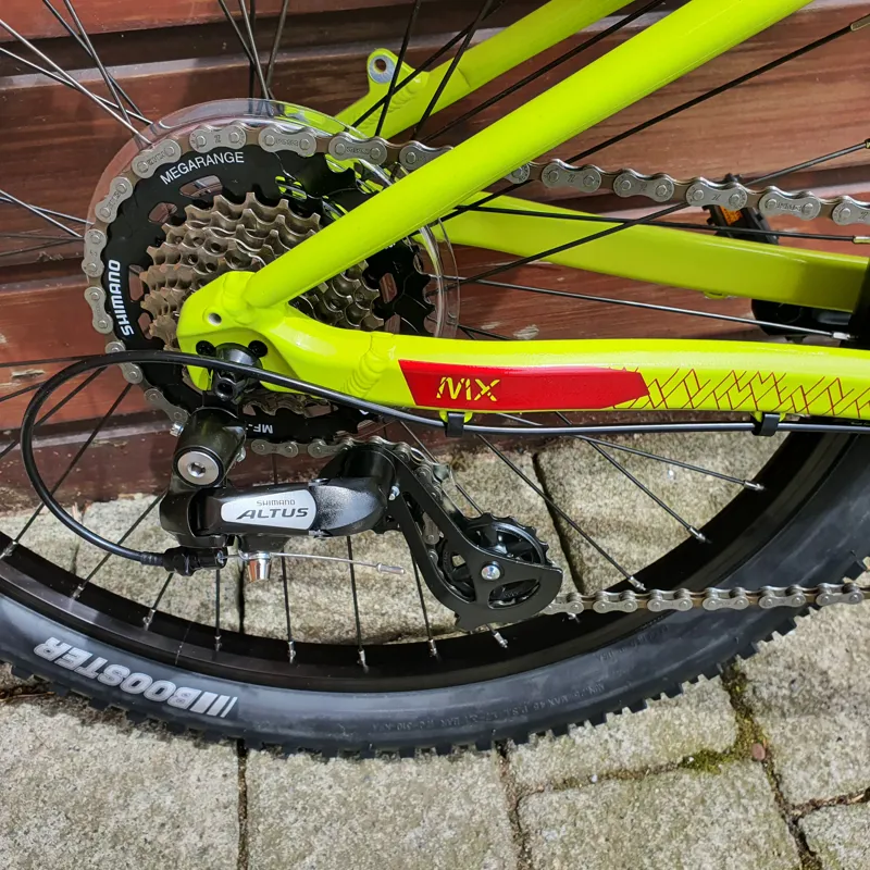 2021 Orbea MX 24 Dirt Childrens Mountain Bike in Lime-Red-4